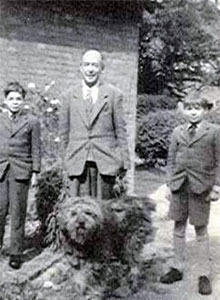 Клайв Льюис с сыновьями Джой Грэшем - Дэвидом и Дугласом